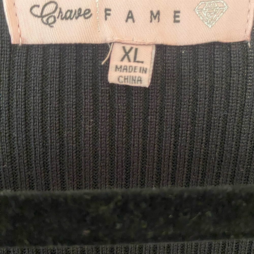 Sweater - Picture 2 of 2